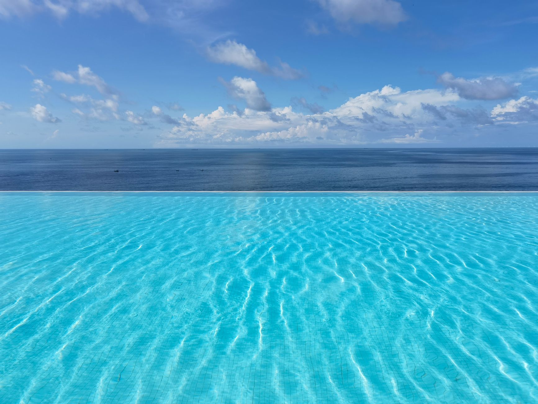 clear cloudy pool water